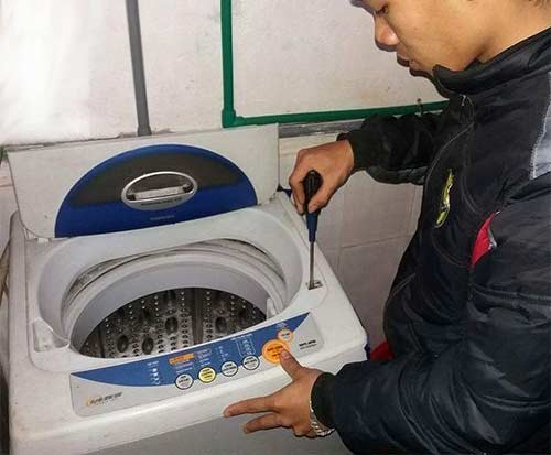 Sửa máy giặt Electrolux khởi động chậm