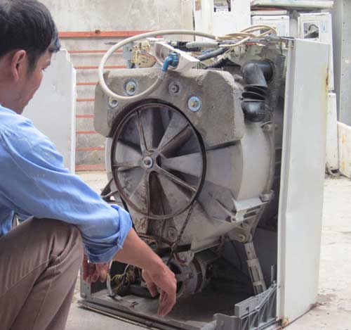 bảo dưỡng máy giặt Electrolux