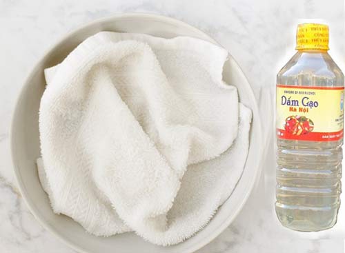 khử mùi hôi máy giặt Electrolux