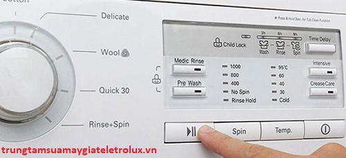 reset máy giặt electrolux