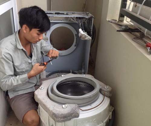 sửa chữa máy giặt Electrolux