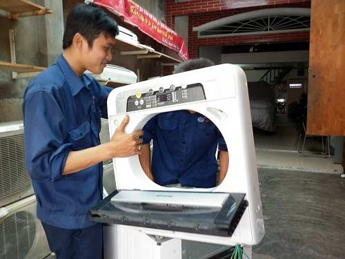 sửa chữa máy giặt Electrolux không vào điện