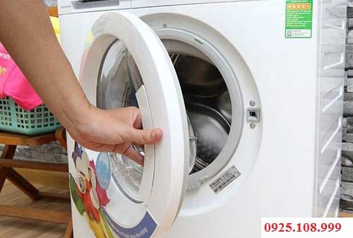 sửa máy giặt electrolux