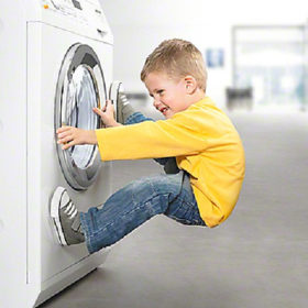 máy giặt electrolux không mở được cửa