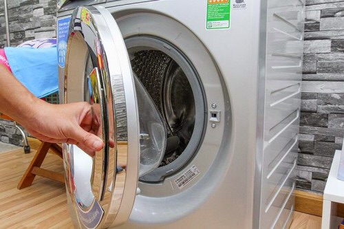 sửa máy giặt electrolux không mở cửa