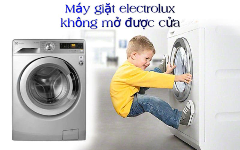 máy giặt electrolux lỗi kẹt cửa